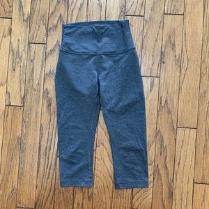 Lululemon Wunder Under High Rise 1/2 Tight